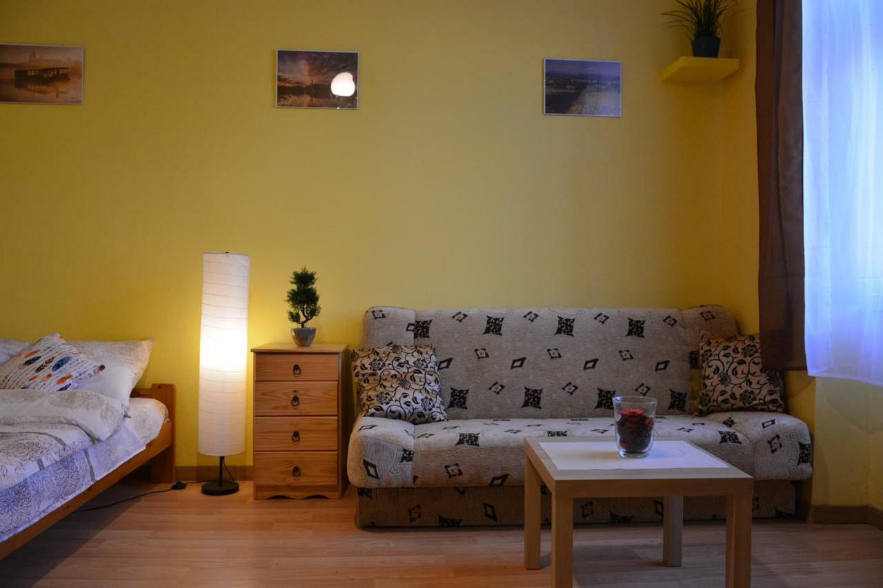 Miracool Apartament Apartman Krakkó Kültér fotó